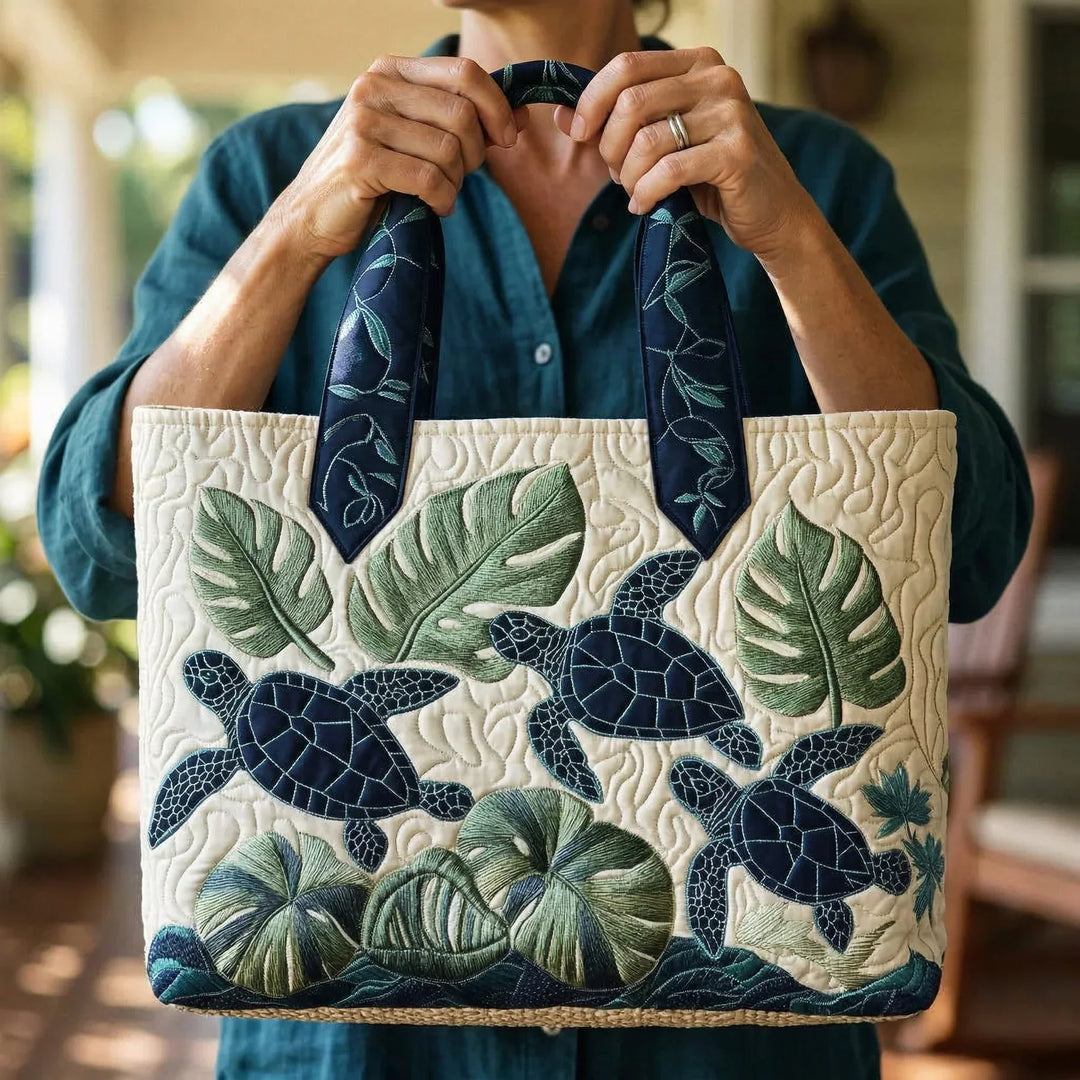 Artisanal Tote Bag - Grace of the Sea Turtle